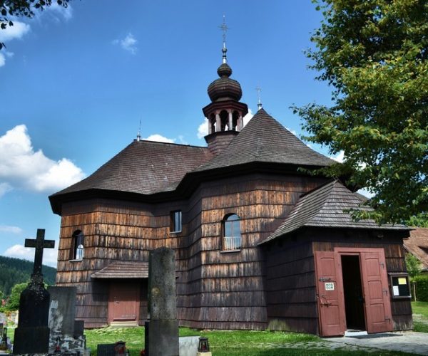Kostel Panny Marie Sněžné, Velké Karlovice