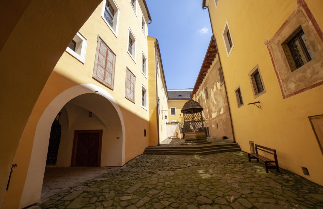 Hrad Malenovice