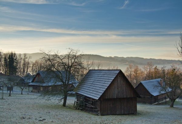 Valašské muzeum v přírodě v Rožnově pod Radhoštěm, Valašská dědina v zimě